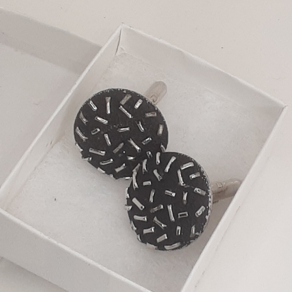 Cufflinks